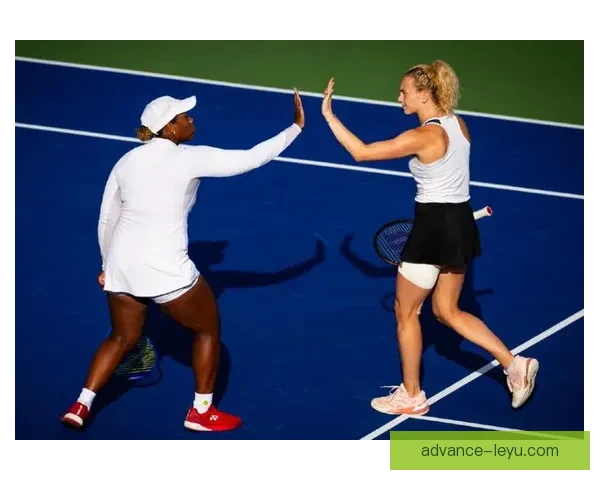 网球赛场风云再起顶尖选手激烈争夺年度大满贯荣誉