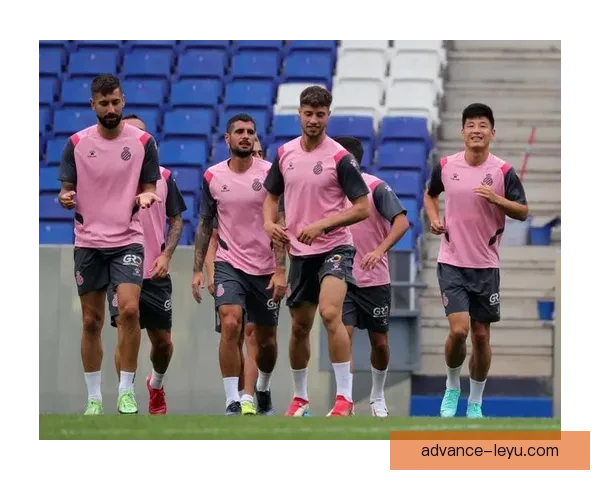 西班牙人俱乐部宣布新赛季目标 力争重返西甲顶级行列