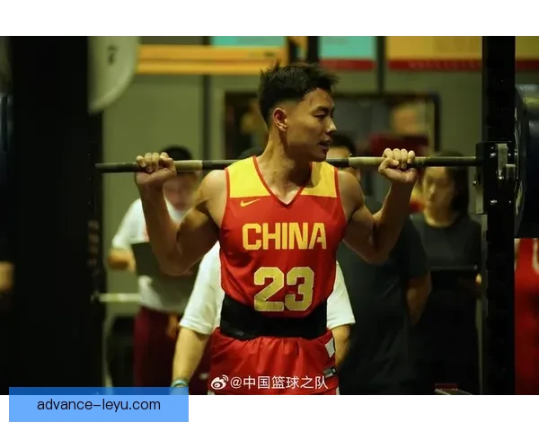 中国篮球队奋勇拼搏，成功逆袭夺得亚洲杯冠军荣耀